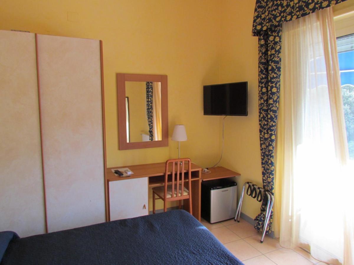 Hotel Colombo 3*